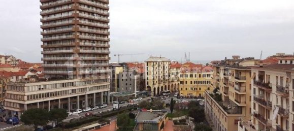4 bedrooms Apartment in Imperia, Italy No. 305521 23