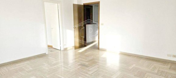 4 bedrooms Apartment in Imperia, Italy No. 305521 11