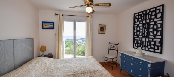 4 bedrooms Villa in Cavalaire-sur-Mer, France No. 298063 5