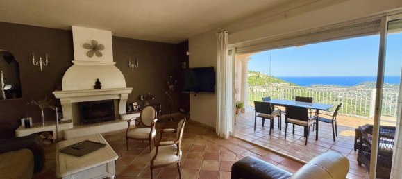 4 bedrooms Villa in Cavalaire-sur-Mer, France No. 298063 15