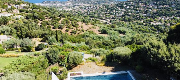 4 bedrooms Villa in Cavalaire-sur-Mer, France No. 298063 7