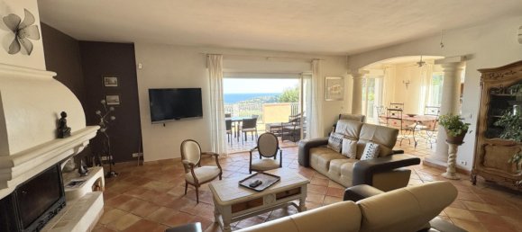 4 bedrooms Villa in Cavalaire-sur-Mer, France No. 298063 14