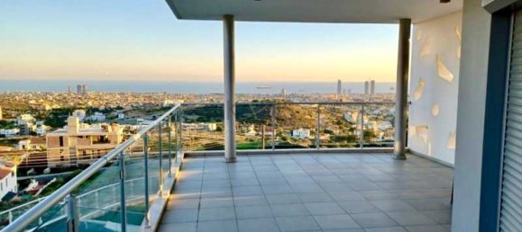 5 chambres Villa à Agios Athanasios, Cyprus No. 16143 9