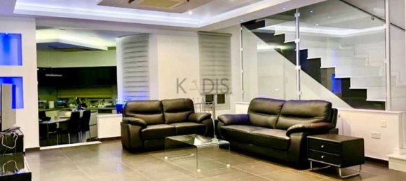 5 chambres Villa à Agios Athanasios, Cyprus No. 16143 5