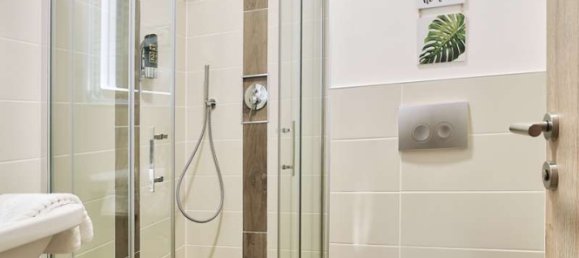 1034m² Hotel in Kassel, Germany No. 269210 12