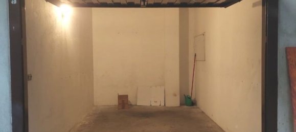 13m² Garage in Brugherio, Italy No. 166739 2