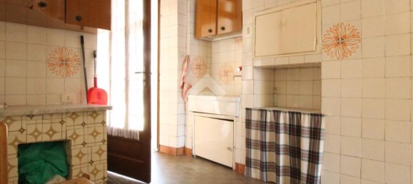 3 bedrooms House in Magnano, Italy No. 263971 14