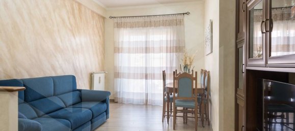 5 rooms Apartment in Ciampino, Italy No. 19053 2