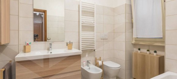 5 rooms Apartment in Ciampino, Italy No. 19053 5