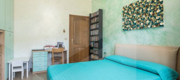 5 rooms Apartment in Ciampino, Italy No. 19053 16