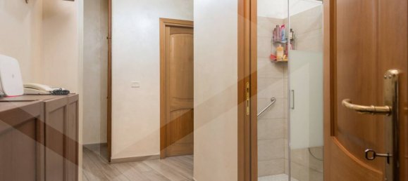 5 rooms Apartment in Ciampino, Italy No. 19053 13