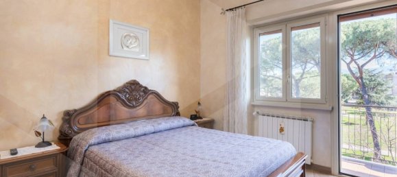 5 rooms Apartment in Ciampino, Italy No. 19053 18