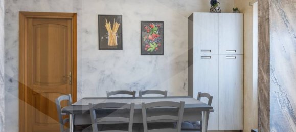 5 rooms Apartment in Ciampino, Italy No. 19053 27