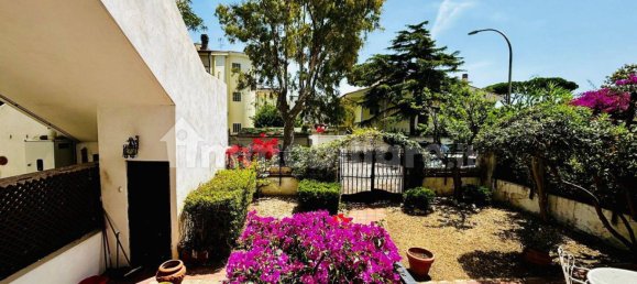 3 bedrooms Apartment in Santa Marinella, Italy No. 318380 6