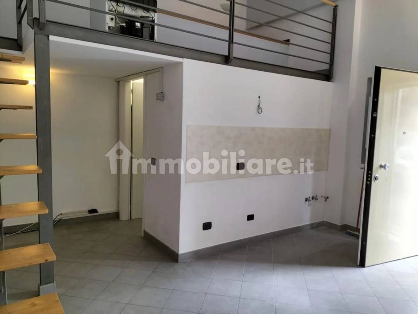 Квартира с 2 спальнями в Куилиано, Италия № 96993