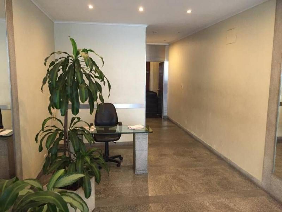 49m² Office in Buenos Aires, Argentina No. 109162