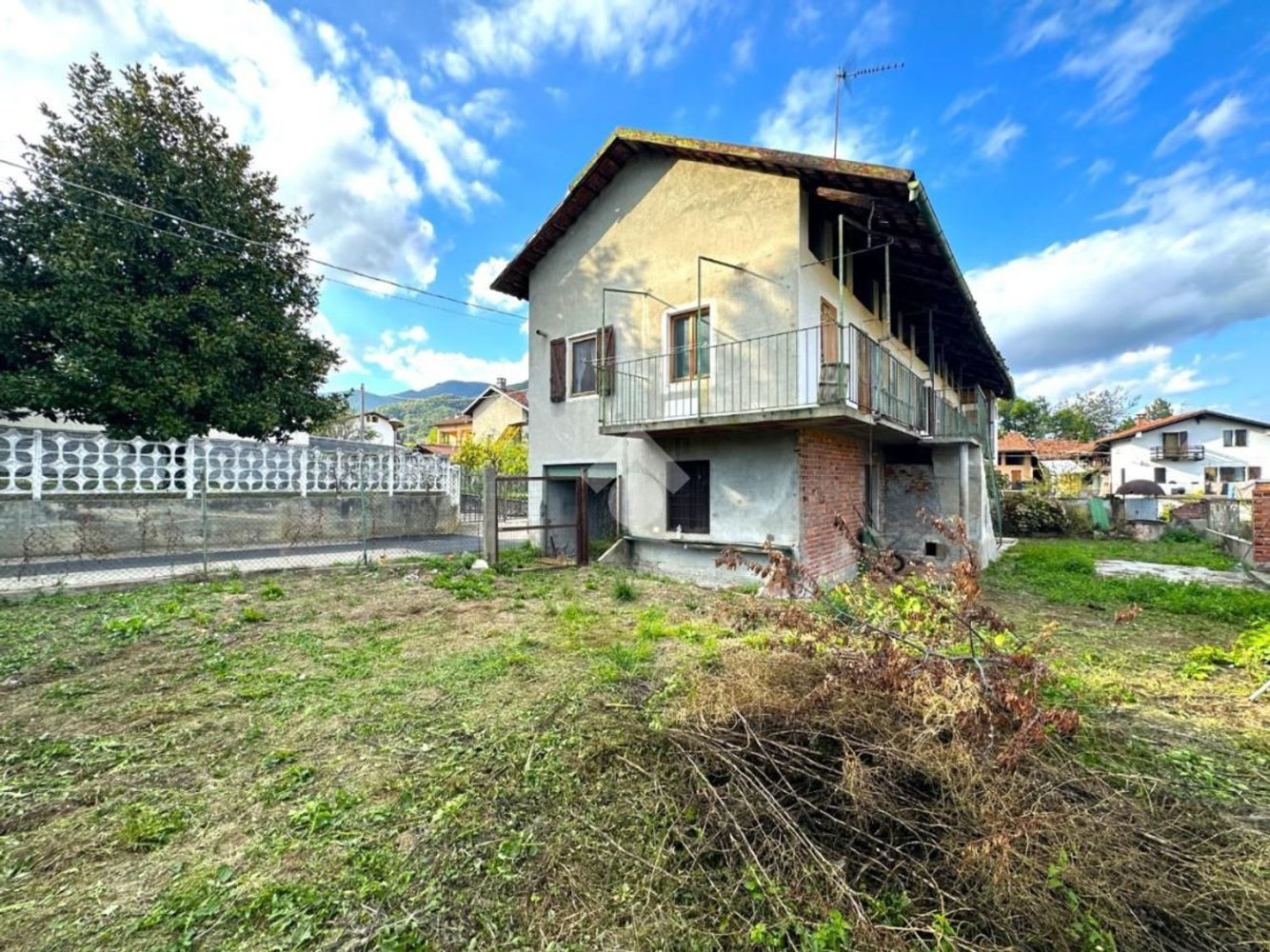 9 chambres Maison à Giaveno, Italy No. 334744