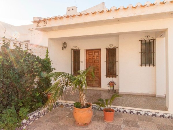 5 bedrooms House in Guardamar del Segura, Spain No. 51180