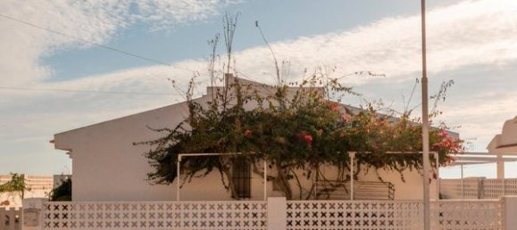 5 bedrooms House in Guardamar del Segura, Spain No. 51180 16