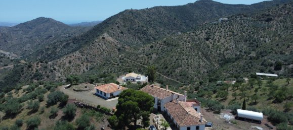 18 bedrooms House in Comares, Spain No. 58102 57