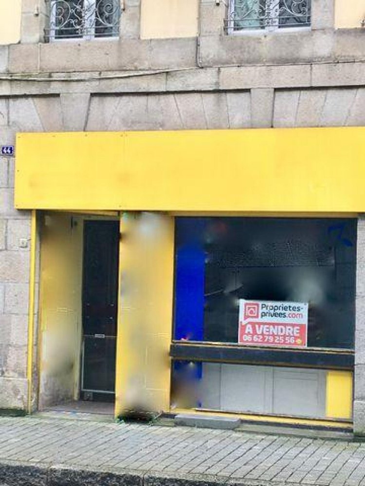 40m² Office in Morlaix, France No. 17204