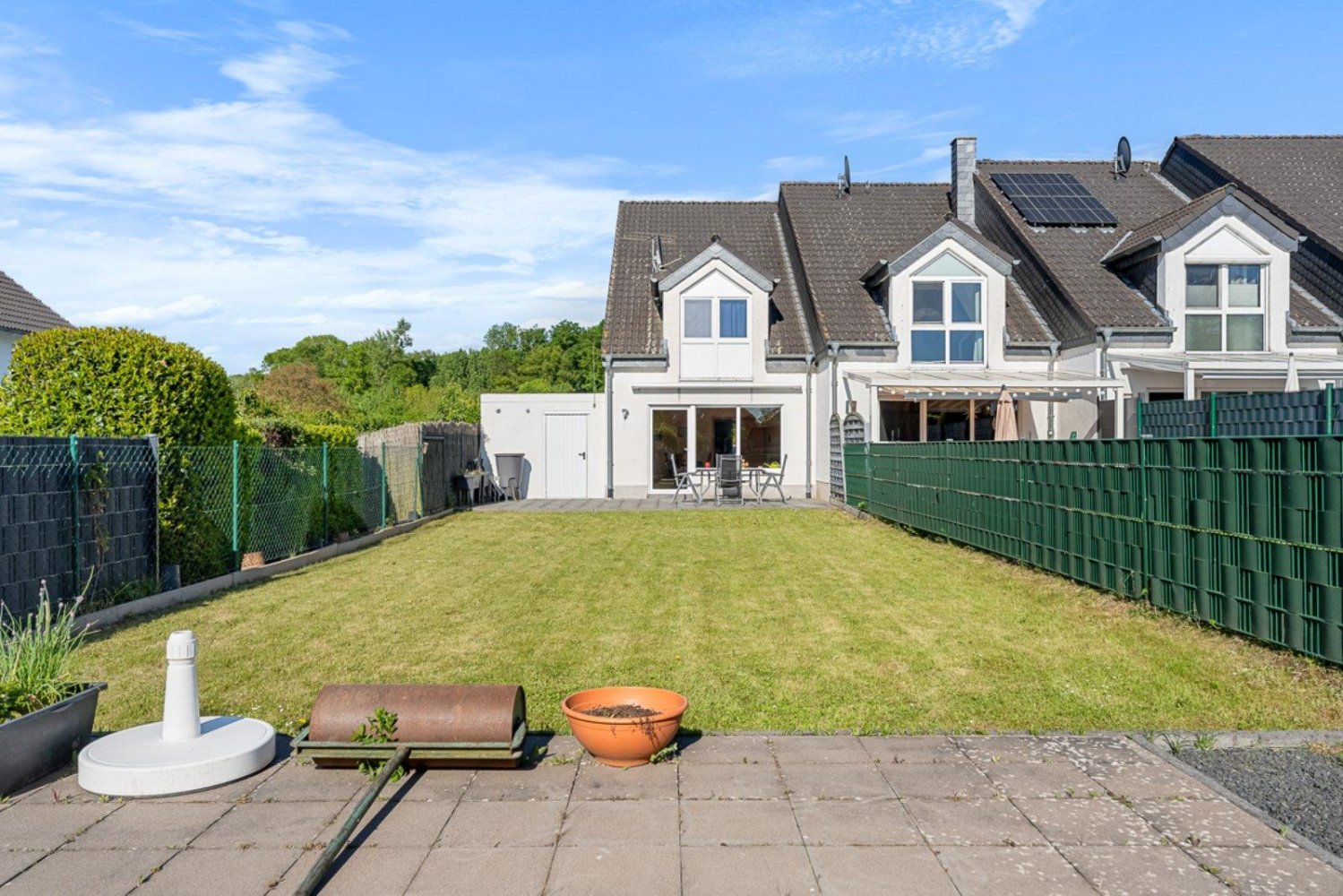 3 bedrooms Townhouse in Duren, Germany No. 241384