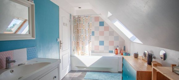 5 bedrooms House in Cregy-les-Meaux, France No. 328069 8