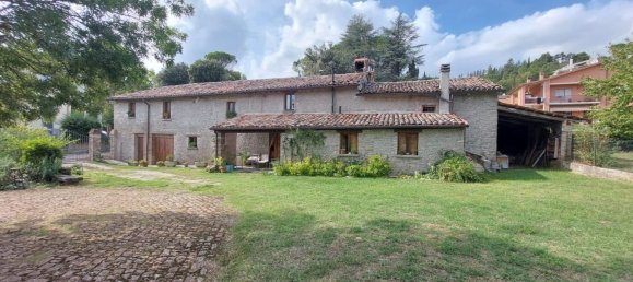 7-Zimmer Haus in Sant'Angelo in Vado, Italy, Nr. 269408 2