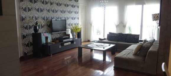 3 bedrooms Apartment in Tay Ho, Vietnam No. 4602 7