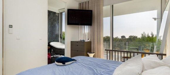 3 bedrooms House in Sesimbra, Portugal No. 145208 20