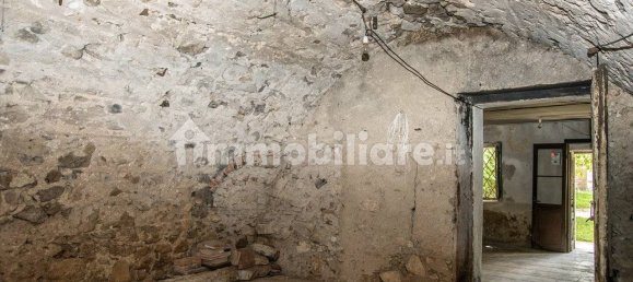 4 Schlafzimmer Haus in Badia Calavena, Italy, Nr. 272894 10