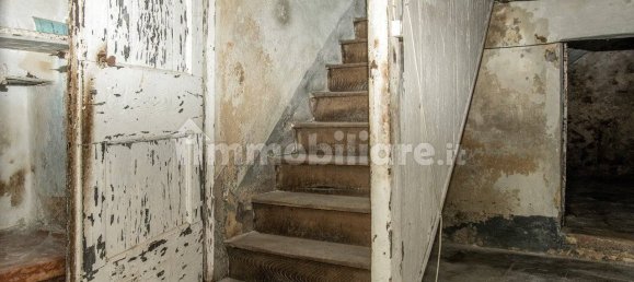 4 Schlafzimmer Haus in Badia Calavena, Italy, Nr. 272894 12