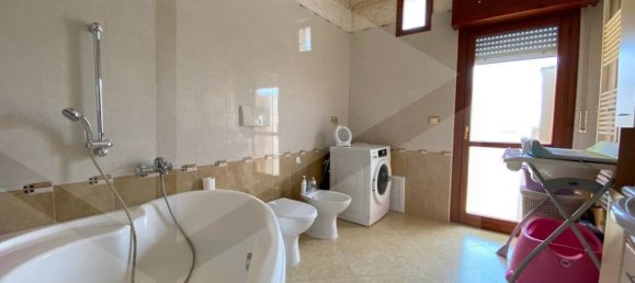 4-Zimmer Wohnung in San Severo, Italy, Nr. 23730 15
