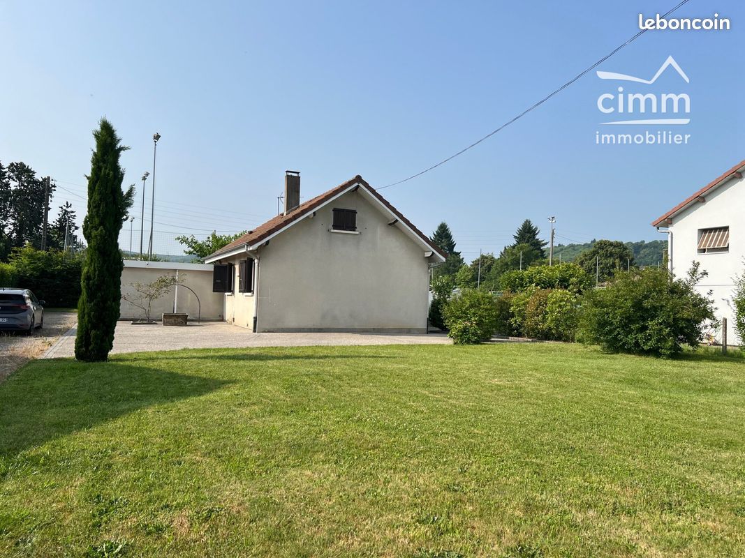 3 Schlafzimmer Villa in Saint-Simeon-de-Bressieux, France, Nr. 195529