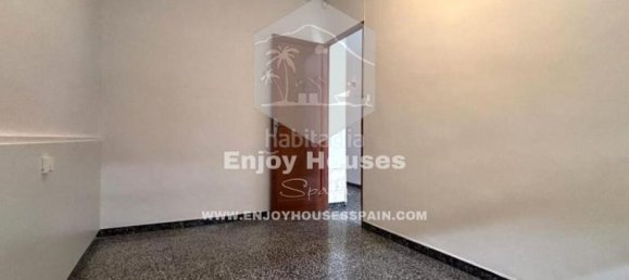 4 bedrooms Townhouse in Pedreguer, Spain No. 138984 10