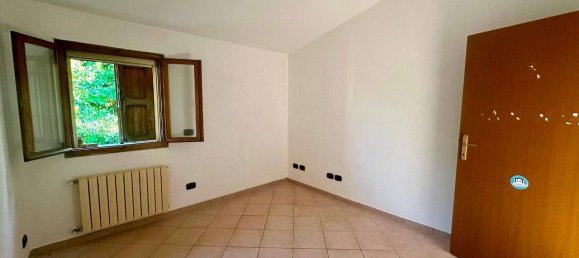 3 bedrooms Villa in Ferrara, Italy No. 282703 27