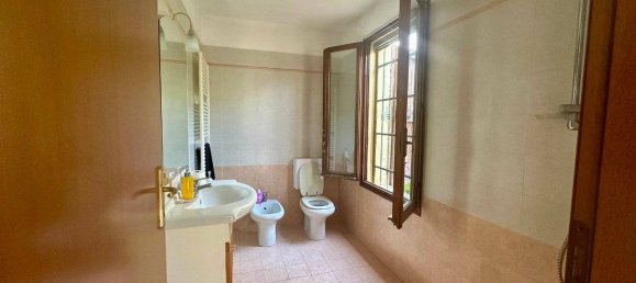 3 bedrooms Villa in Ferrara, Italy No. 282703 16