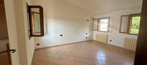 3 bedrooms Villa in Ferrara, Italy No. 282703 23