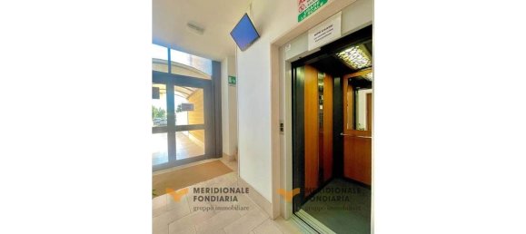 3 chambres Appartement à Lecce, Italy No. 315280 6