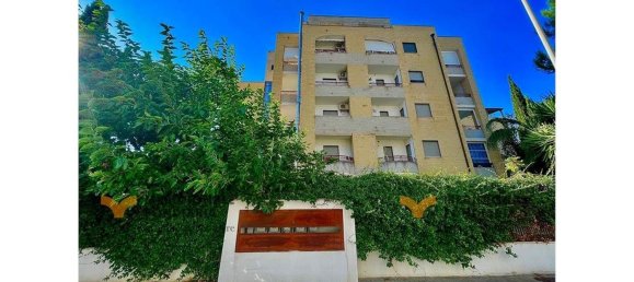 3 chambres Appartement à Lecce, Italy No. 315280 11