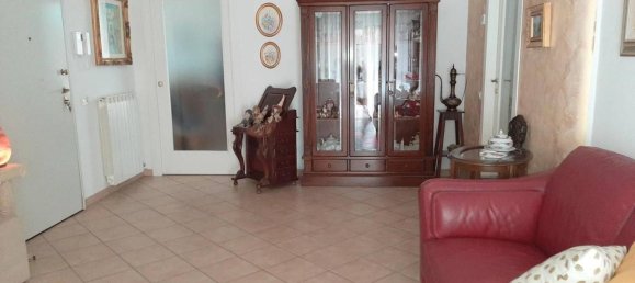 Apartamento de 4 habitaciónes en Taranto, Italy No. 37007 24