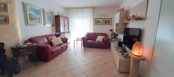 Apartamento de 4 habitaciónes en Taranto, Italy No. 37007 18