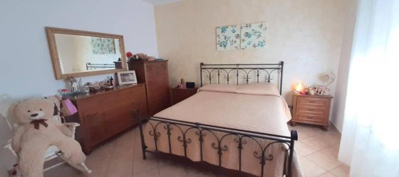 Apartamento de 4 habitaciónes en Taranto, Italy No. 37007 44