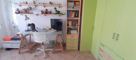 Apartamento de 4 habitaciónes en Taranto, Italy No. 37007 53