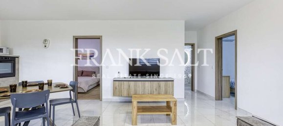 2 غرف نوم طابقين في Zabbar, Malta رقم 11404 5