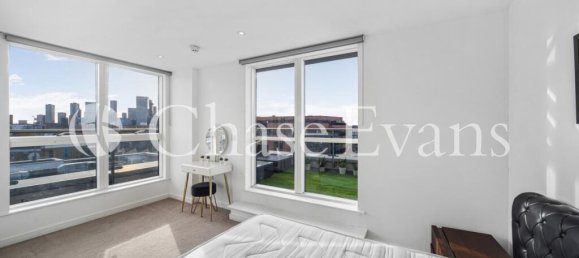 Apartamento de 3 dormitorios en Bow, United Kingdom No. 4191 13