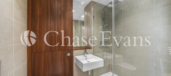 Apartamento de 3 dormitorios en Bow, United Kingdom No. 4191 14