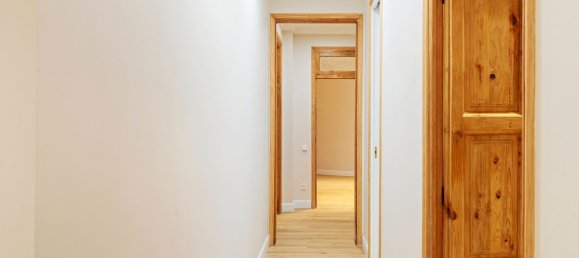 3 Schlafzimmer Wohnung in Ciutat Vella, Spain, Nr. 85833 9