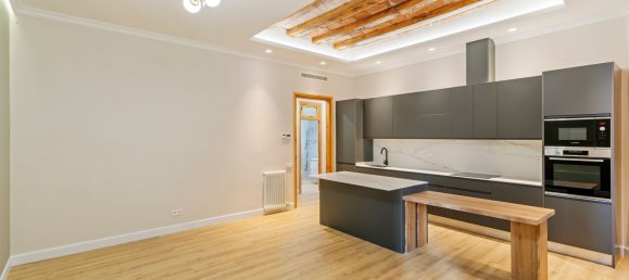 3 Schlafzimmer Wohnung in Ciutat Vella, Spain, Nr. 85833 7