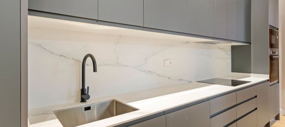 3 Schlafzimmer Wohnung in Ciutat Vella, Spain, Nr. 85833 34